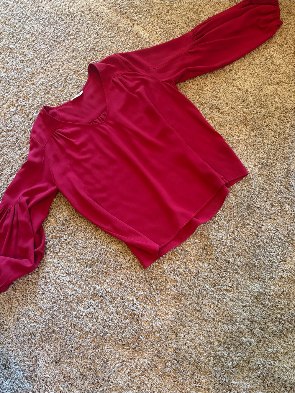 eesome Berry Red Balloon-Sleeve Blouse